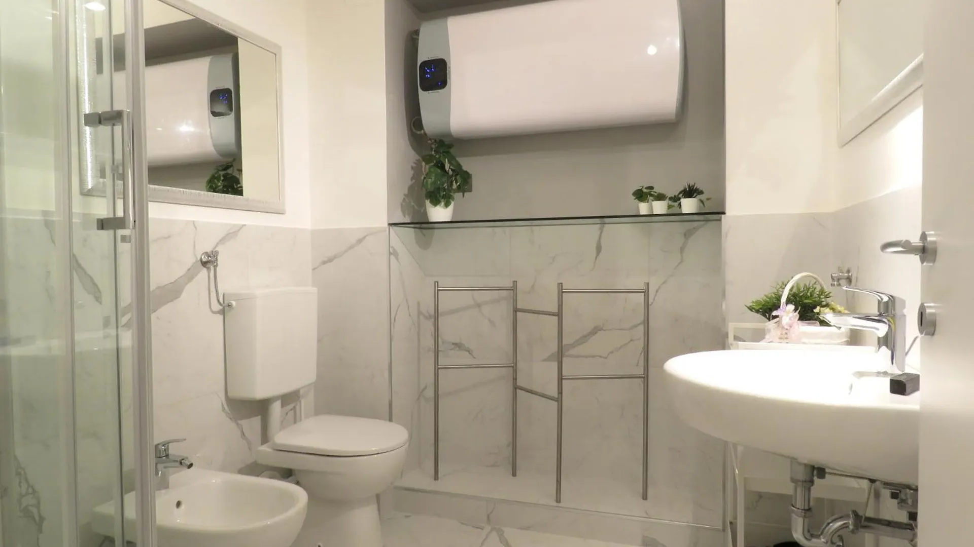 Marconi4You Apartment Bologna Italy